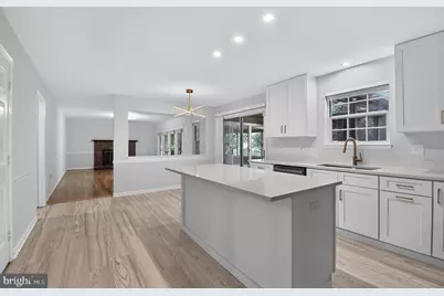1588 Kingstream Circle, Herndon, VA 20170 - Photo 10
