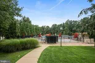 5944 Norham Dr, Alexandria, VA 22315 - Photo 82