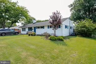 4803 Apple Tree Dr, Alexandria, VA 22310 - Photo 1