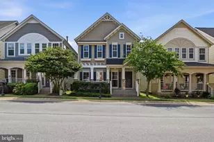 9135 Stonegarden Dr, Lorton, VA 22079 - Photo 1