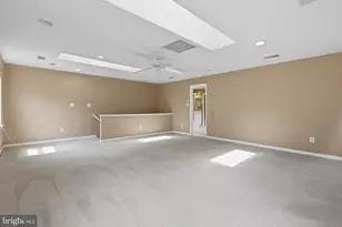 9135 Stonegarden Dr, Lorton, VA 22079 - Photo 22