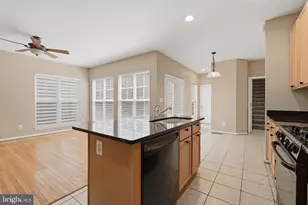 9135 Stonegarden Dr, Lorton, VA 22079 - Photo 14