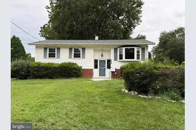 7812 Royston Street, Annandale, VA 22003 - Photo 2