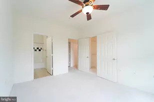 11391 Aristotle Dr, Fairfax, VA 22030 - Photo 32