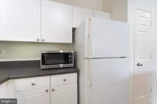 11391 Aristotle Dr, Fairfax, VA 22030 - Photo 12