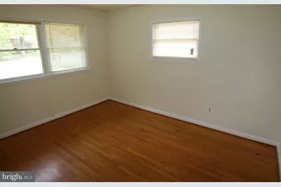 1103 Roberta Court, McLean, VA 22101 - Photo 10