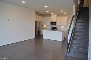 13424 Arrowbrook Centre Dr, Herndon, VA 20171 - Photo 4