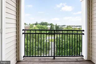 12901 Centre Park Cir, Herndon, VA 20171 - Photo 8