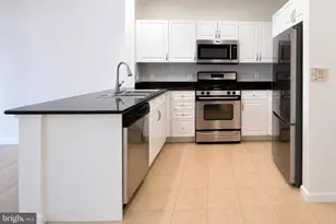 12901 Centre Park Cir, Herndon, VA 20171 - Photo 2
