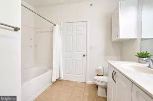 12901 Centre Park Cir, Herndon, VA 20171 - Photo 16