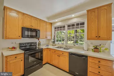 6433 Vale Street, Alexandria, VA 22312 - Photo 22