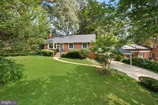 7408 Masonville Dr, Annandale, VA 22003 - Photo 2