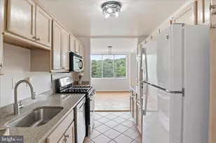 6641 Wakefield Dr, Alexandria, VA 22307 - Photo 18