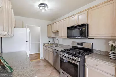 6641 Wakefield Drive #703, Alexandria, VA 22307 - Photo 16