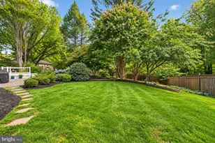10309 Hunt Country Ln, Vienna, VA 22182 - Photo 24