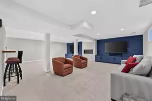 10309 Hunt Country Ln, Vienna, VA 22182 - Photo 20