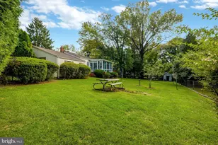 310 Arcadian Cir SW, Vienna, VA 22180 - Photo 34