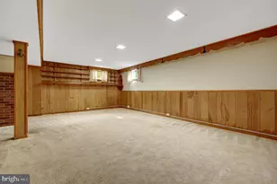 310 Arcadian Cir SW, Vienna, VA 22180 - Photo 24