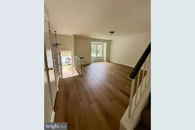 7881 Wintercress Lane, Springfield, VA 22152 - Photo 2