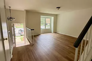 7881 Wintercress Ln, Springfield, VA 22152 - Photo 2