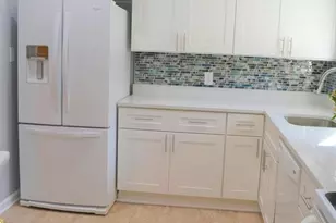 3809 Whispering Ln, Falls Church, VA 22041 - Photo 2