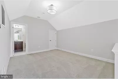 1302 Scotts Run Road, McLean, VA 22102 - Photo 50