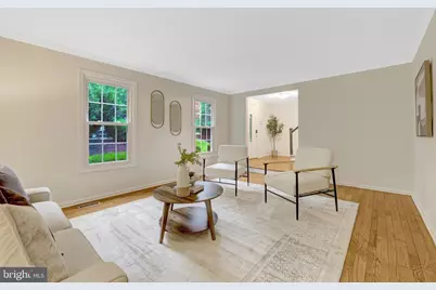 10910 Wilder Point Lane, Reston, VA 20191 - Photo 4