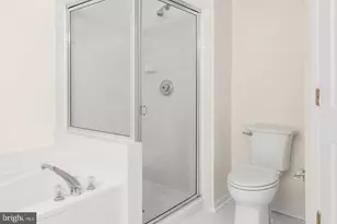 7014 Metropolitan Pl, Falls Church, VA 22043 - Photo 24