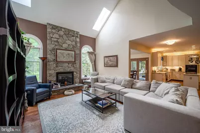 1115 Amanda Drive, Great Falls, VA 22066 - Photo 18