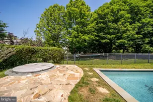 1115 Amanda Dr, Great Falls, VA 22066 - Photo 54