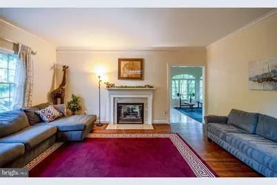 1115 Amanda Drive, Great Falls, VA 22066 - Photo 4