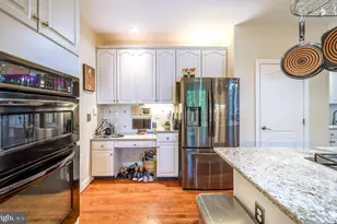 1115 Amanda Dr, Great Falls, VA 22066 - Photo 14