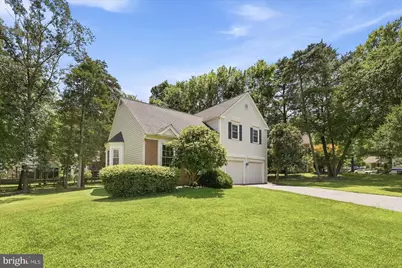 6413 Bromfield Trace, Centreville, VA 20120 - Photo 2