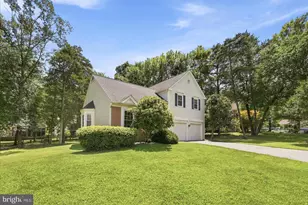 6413 Bromfield Trce, Centreville, VA 20120 - Photo 2