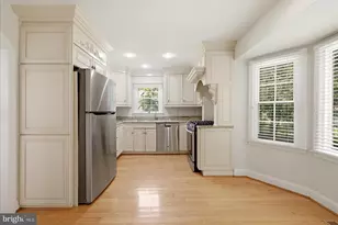 6413 Bromfield Trce, Centreville, VA 20120 - Photo 6