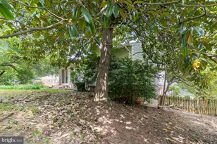 13705 Smallwood Ct, Chantilly, VA 20151 - Photo 32