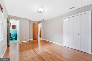 11720 Briggs Ct, Fairfax, VA 22030 - Photo 22