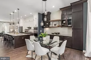 1876 Easterly Rd, Reston, VA 20190 - Photo 4