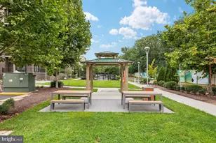 1876 Easterly Rd, Reston, VA 20190 - Photo 54