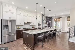 1876 Easterly Rd, Reston, VA 20190 - Photo 2