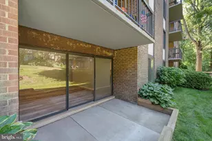 9730 Kingsbridge Dr, Fairfax, VA 22031 - Photo 30