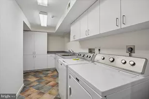 911 Rail Ct, McLean, VA 22102 - Photo 58