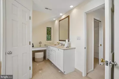 911 Rail Court, McLean, VA 22102 - Photo 38