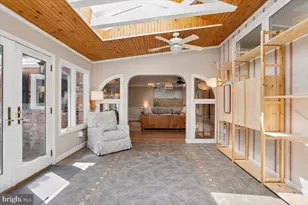 12410 Castner Ct, Fairfax, VA 22030 - Photo 6