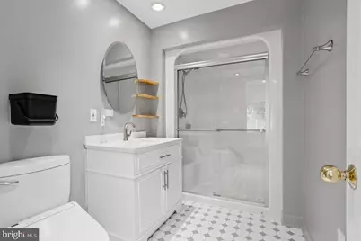 12410 Castner Court, Fairfax, VA 22030 - Photo 14
