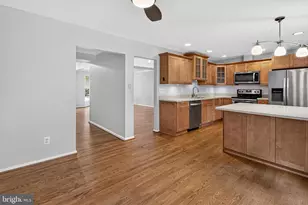 9664 Scotch Haven Dr, Vienna, VA 22181 - Photo 14