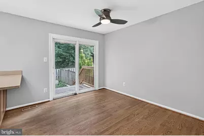 9664 Scotch Haven Drive, Vienna, VA 22181 - Photo 18