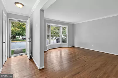 9664 Scotch Haven Drive, Vienna, VA 22181 - Photo 4