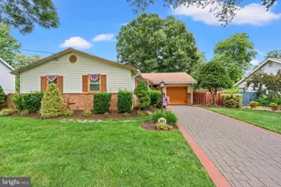 8601 Wagon Wheel Rd, Alexandria, VA 22309 - Photo 1