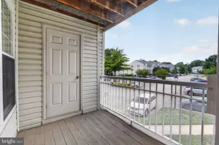 7518 Snowpea Ct, Alexandria, VA 22306 - Photo 14